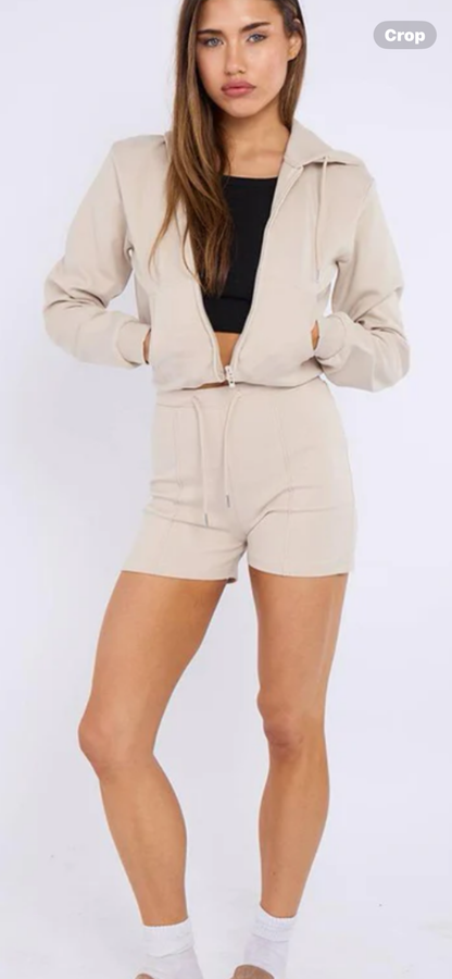 DAISY BEIGE